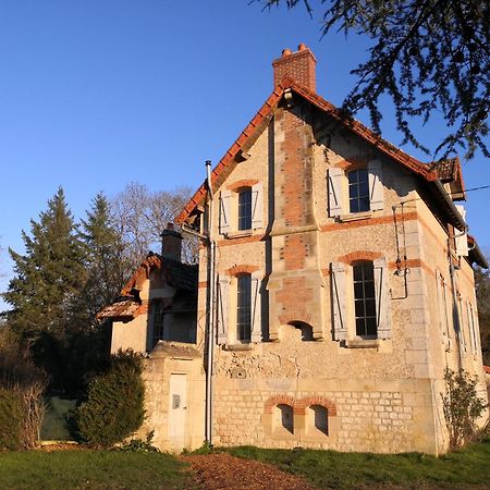 Maison La Demi-Lune Boulleret 外观 照片